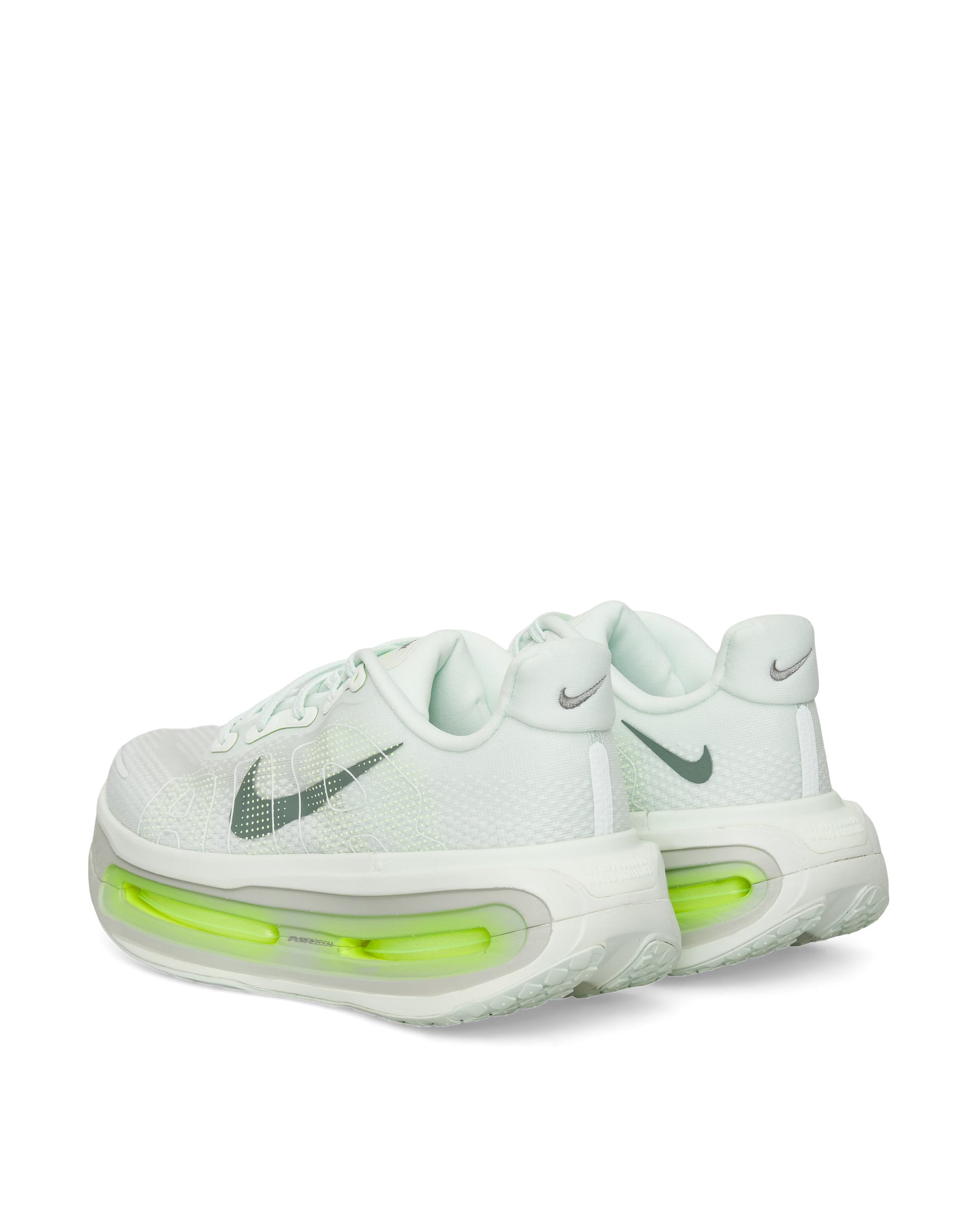 Rear view of Nike Vomero Premium highlighting dual Air Zoom cushioning.