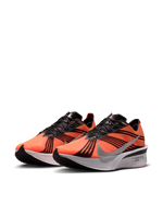DISTANCE Vaporfly 4