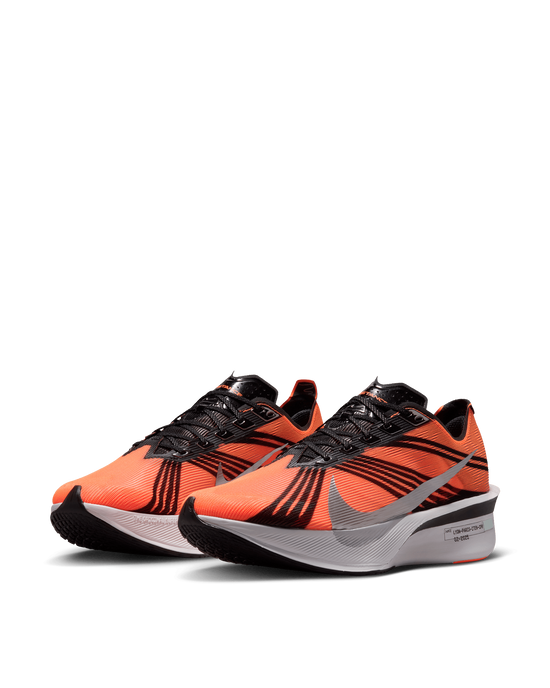 DISTANCE Vaporfly 4